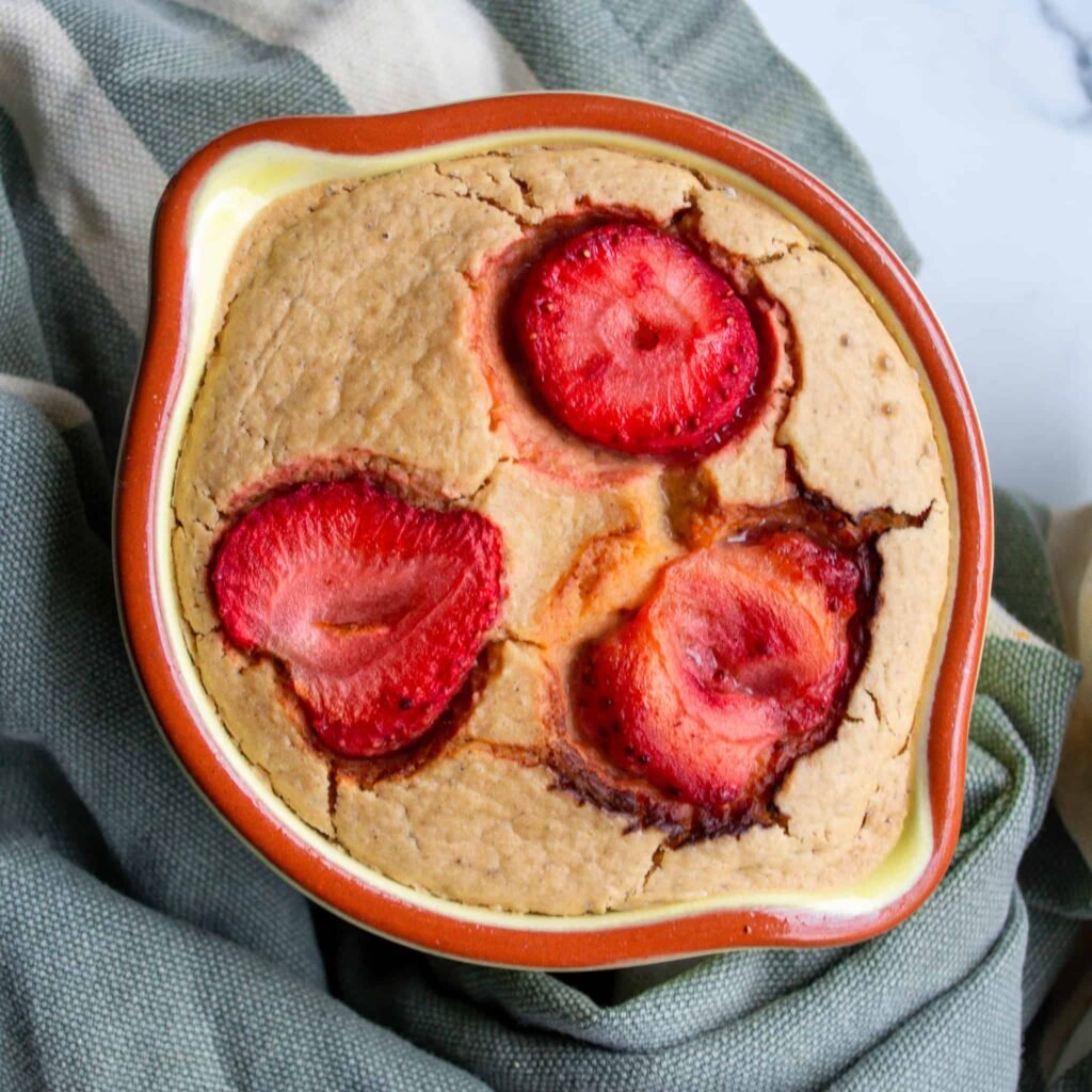 peanut butter jelly baked oats