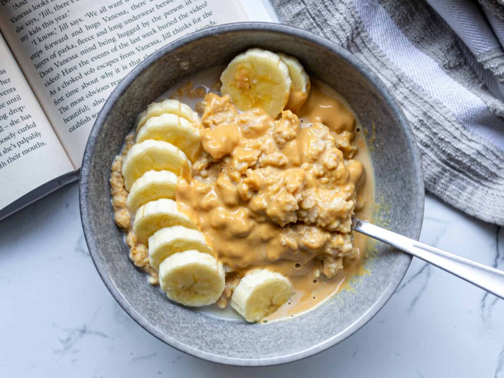 vegan peanut butter and banana protein oats
